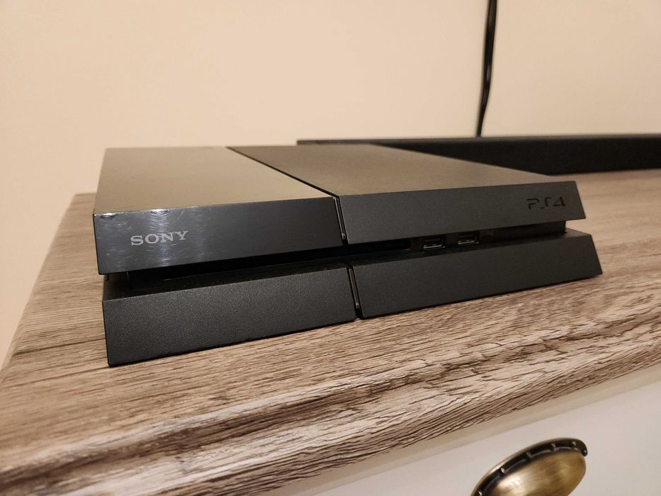 PlayStation 4 (PS4) 500GB - Modat, Complet functional