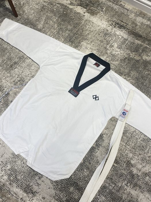 Таеквандо продаю