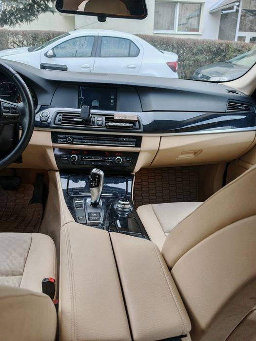 Vând BMW seria 5 550d
