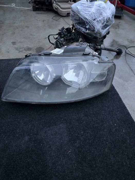 Фарове  ауди а3 8п ляв и десен