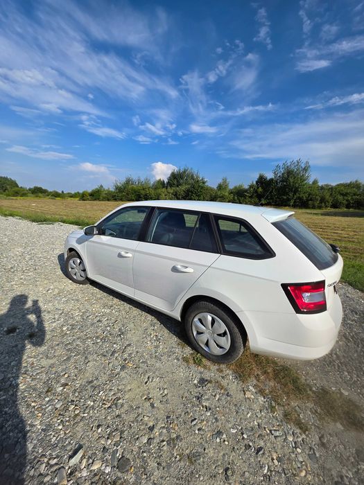 SKODA Fabia 2015 — imagine 1