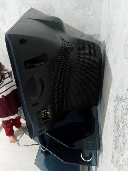 Телевизор LG бу по дешевле продам