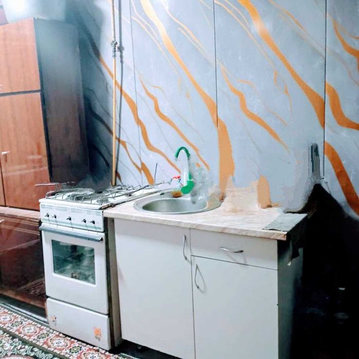 1 хонали уй сотилади