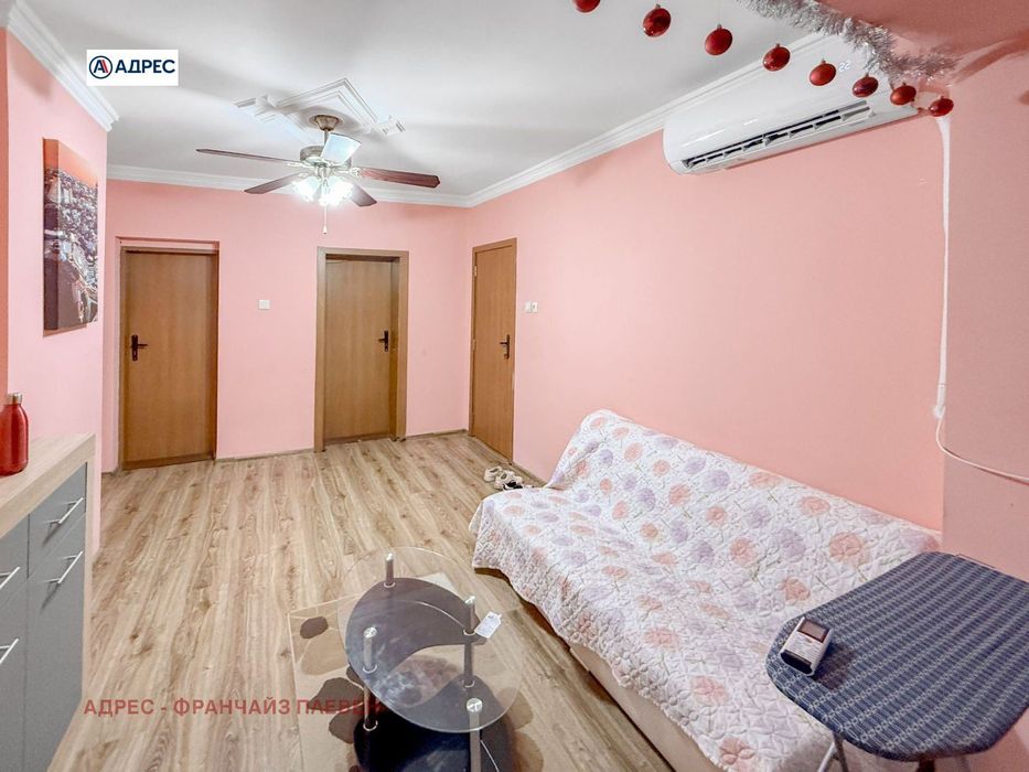 Етаж от къща в Плевен-Широк център площ 80 цена 160000