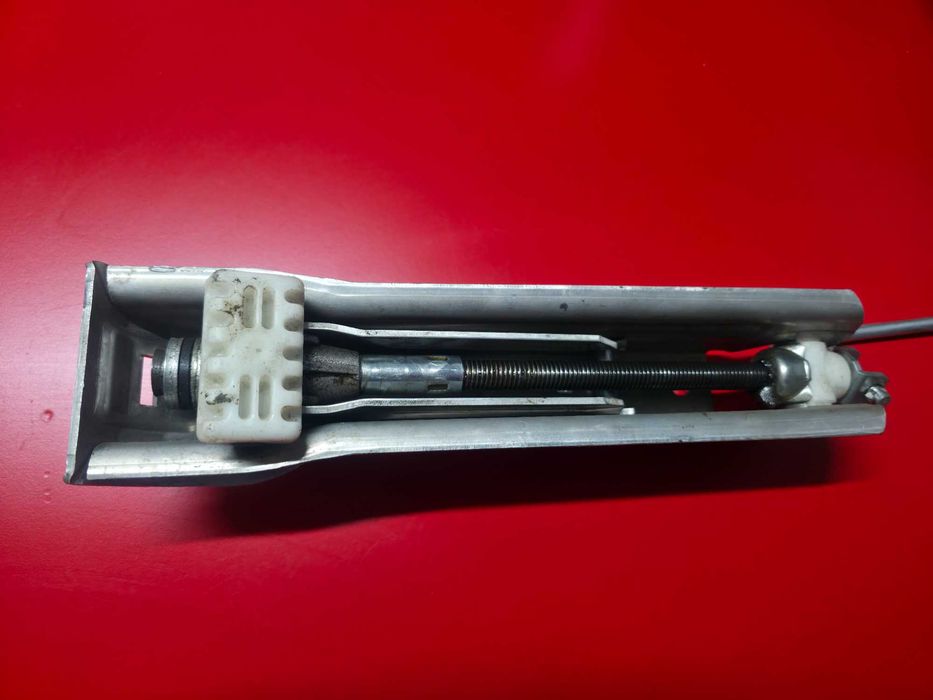 Cric AUTO OEM Mercedes E Class W211 C Class A Class CLA