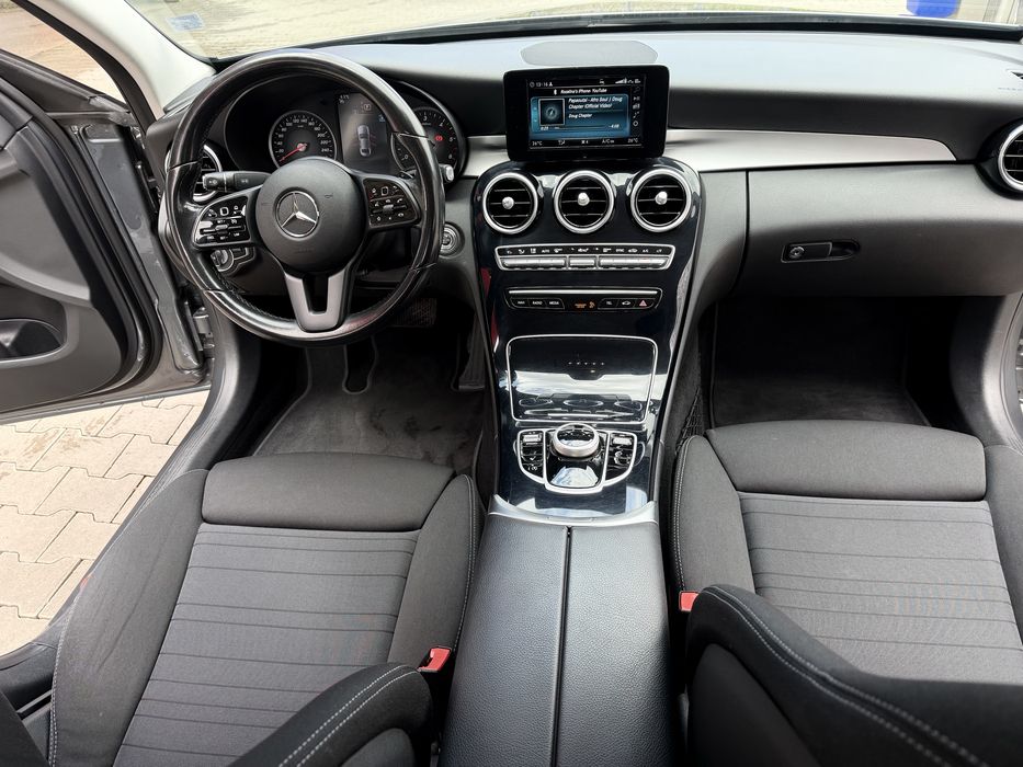 Mercedes-Benz C180