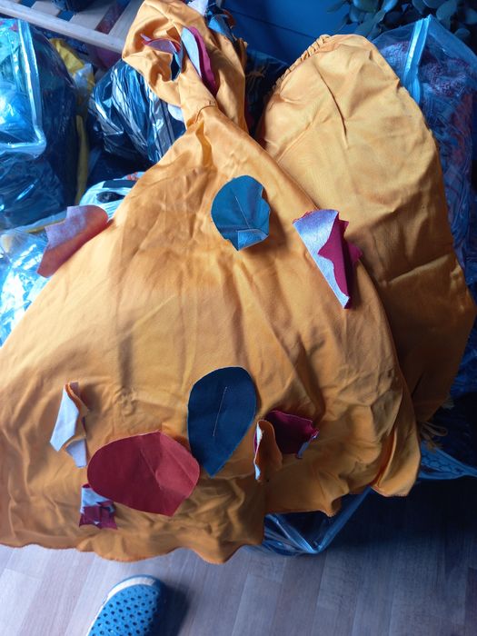 Продам костюм  осень