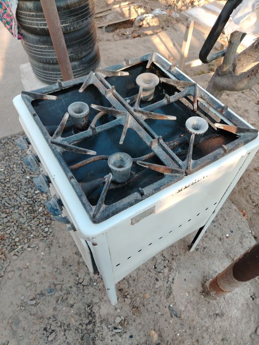 Gaz plita 4 kuzli duxovkasi ham ishlaydi.