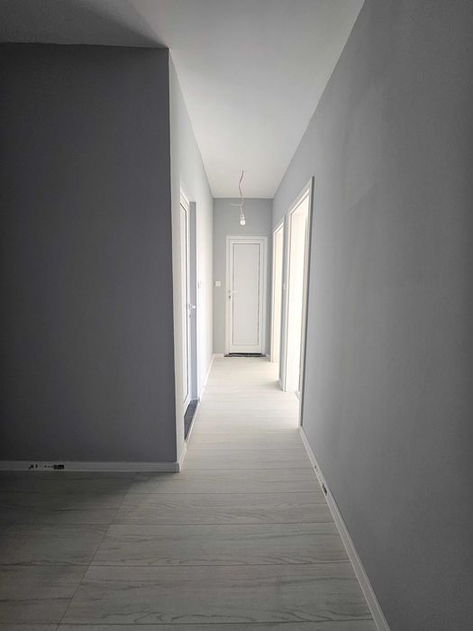 Продава се Тристаен апартамент в Пловдив, Остромила - 80 кв.м за 957 €/кв.м - Снимка #8