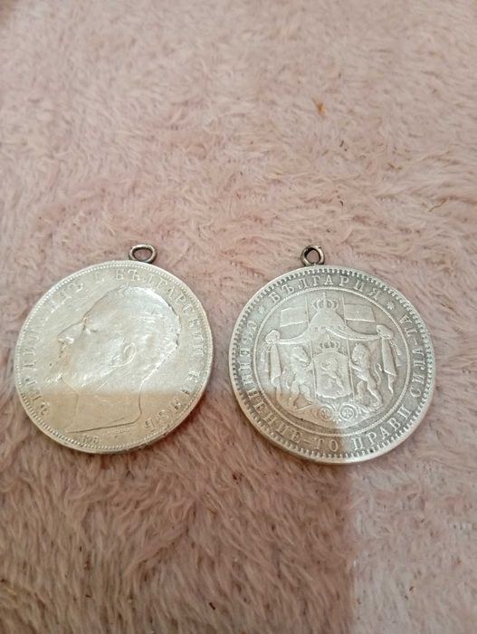 Продават се добро състояние само лично предаване