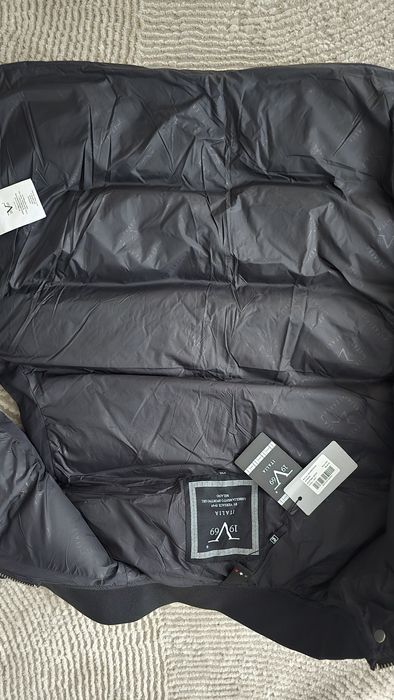 Пухен елек Versace нов XL