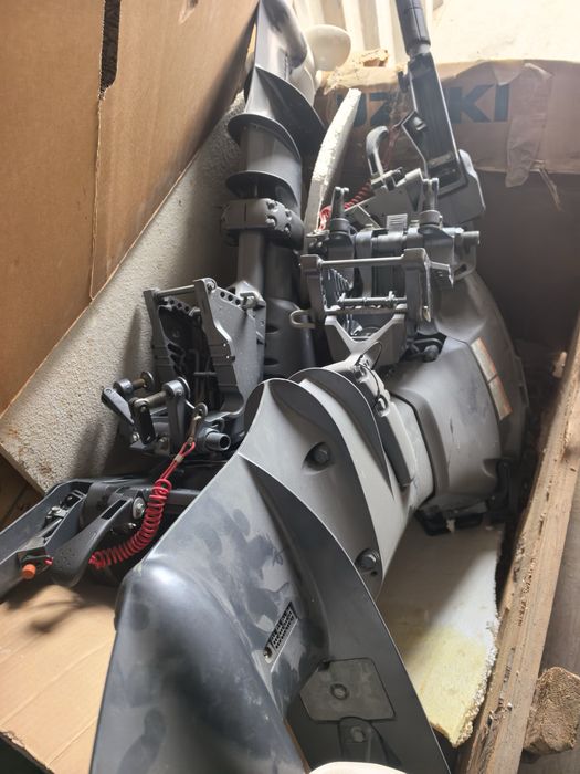 Срочный продается Ямаха мотор Ф 20