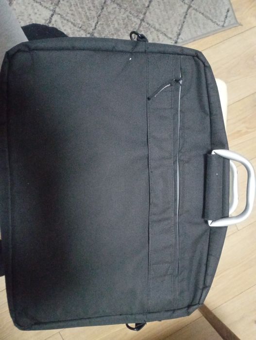 Продам сумку для ноутбука
