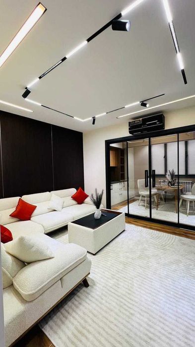 Центр Квартира Ойбек 3 комнатная 5 этаж Энжелс Фуд Метро рядом