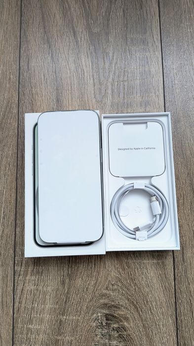 iPhone 15 Green 256gb