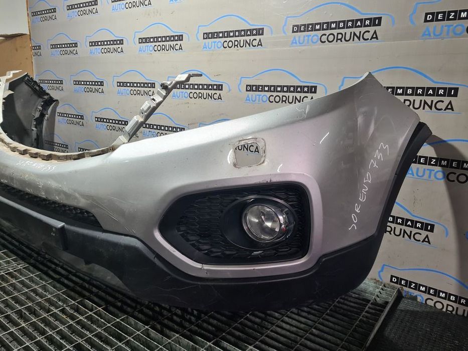 Bara fata Kia Sorento II 2009 - 2015 GRI 3D (733) Diesel model cu spalatoare far LOVITA ...