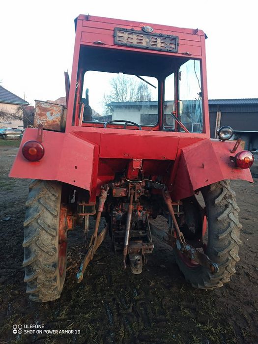Utb 445L tractor