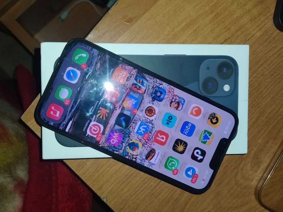 Продам iphone 13 в идеале обмен также интересен
