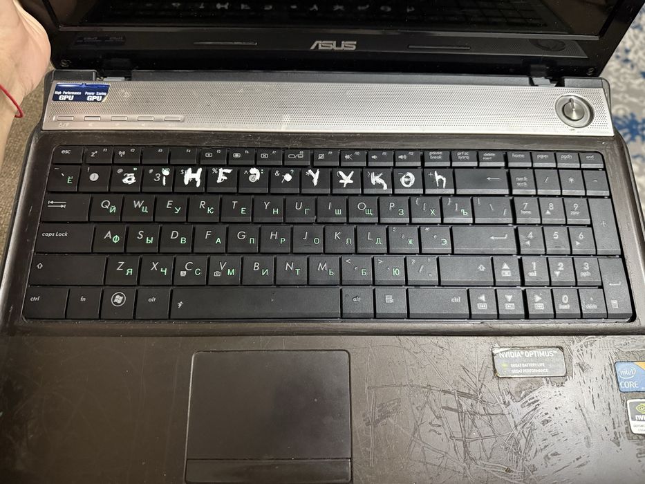 Ноутбук asus n52j