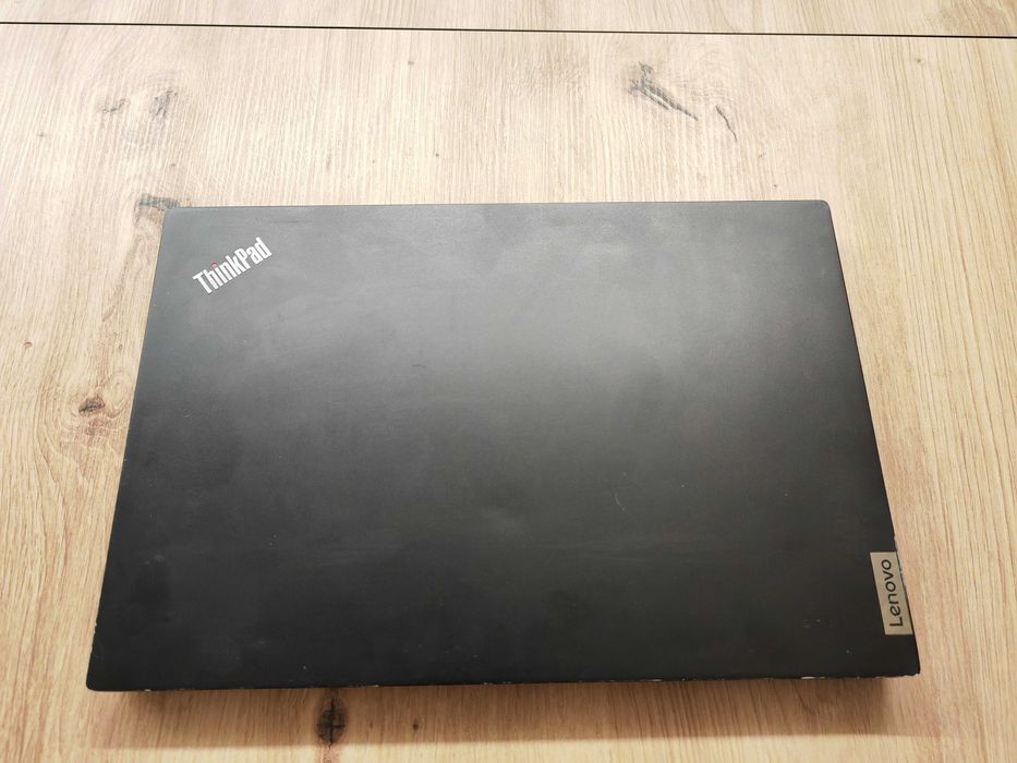 аптоп Lenovo ThinkPad Е14 с 6-ядрен Ryzen 5 5500U 14" FHD, 256GB 8GB