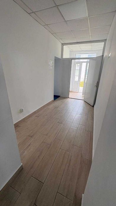 DE INCHIRIAT SPATIU COMERCIAL, 85 MP, pretabil birouri sau depozitare, contorizat, incalzire cu gaze, zona Aurel Vlaicu.