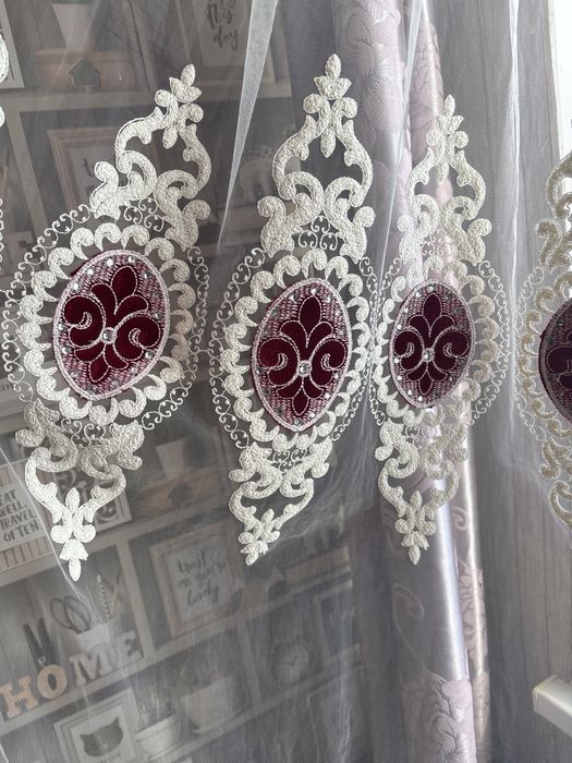 Продается красивый тюль со стразами