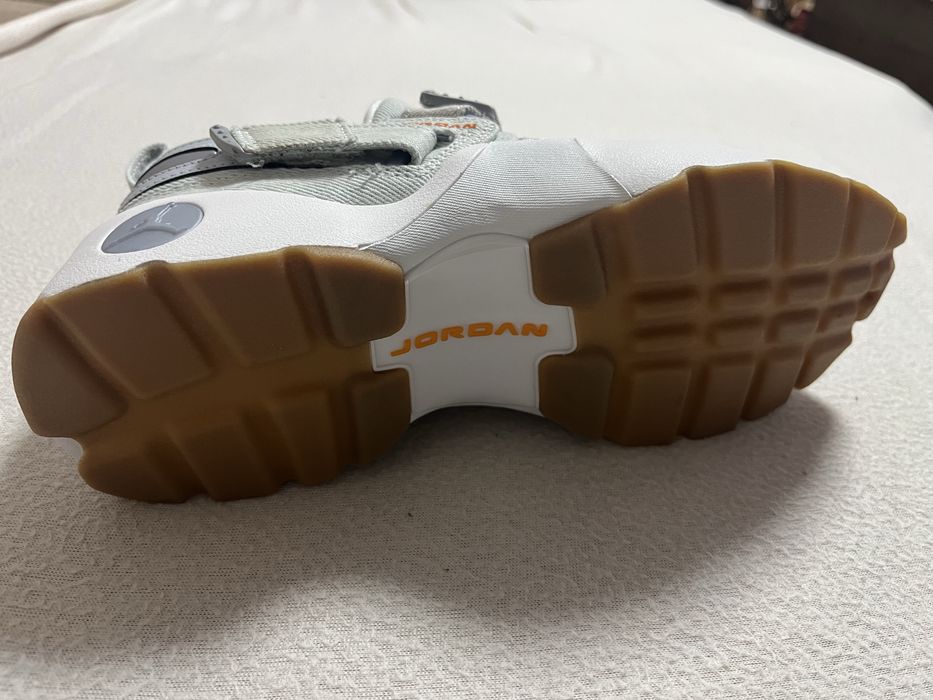 Продавам маратонки Jordan/Джордан 2 чифта