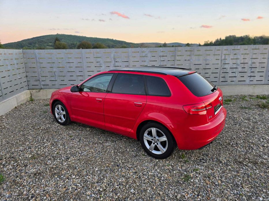Audi A3 1.6 TDI Sportback Attraction