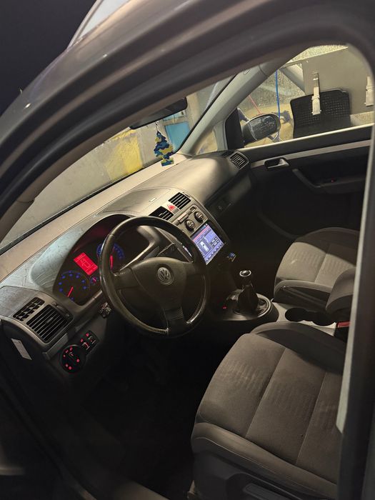 VOLKSWAGEN Touran 2008 — imagine 5