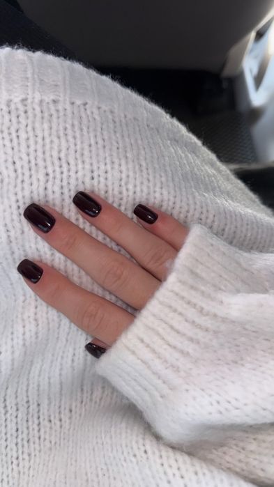 Маникюр/педикюр услуга мужской женский 10 лет опыт работа