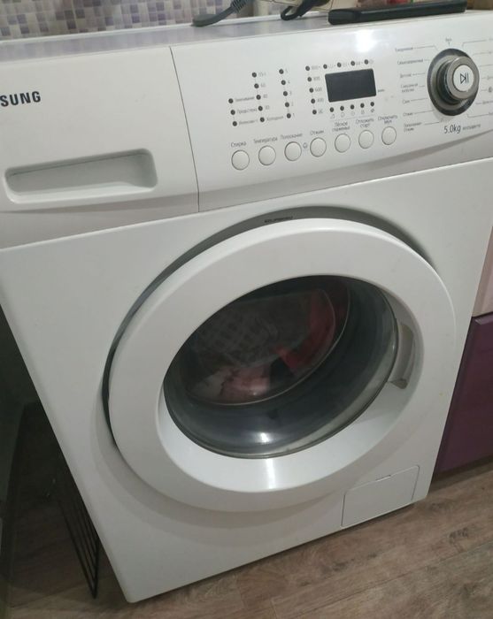 Продам стиральную машину