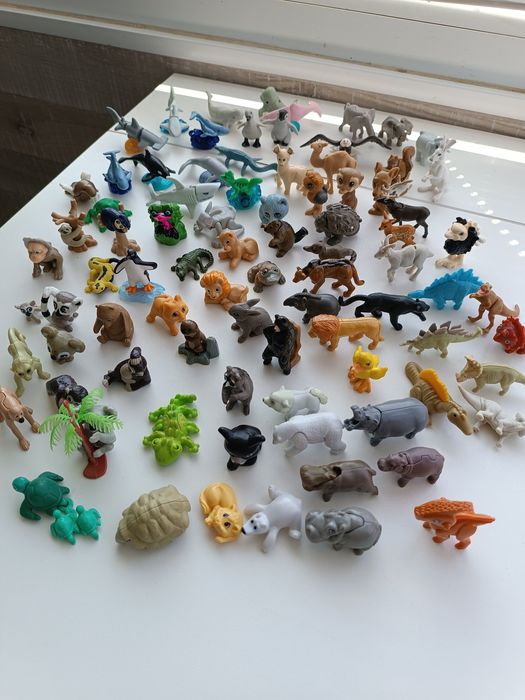 Играчки от шоколадови яйца