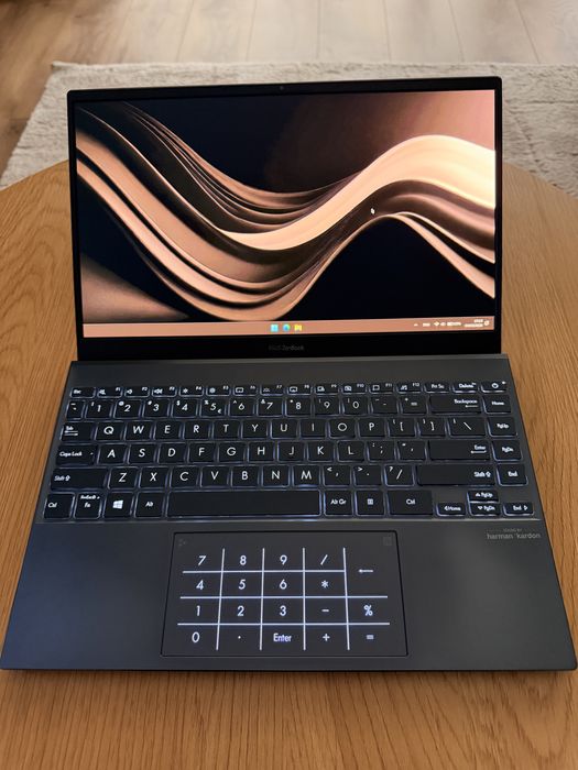 asus zenbook 13 - Laptopuri oferte online | OLX.ro