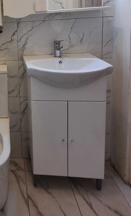 Dulap baza cu lavoar / chiuveta baie MDF cu baterie Ferro inclusa