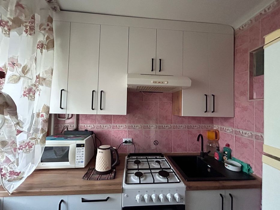 Сдам комнату девушке рядом с университетом