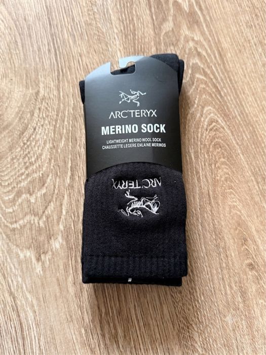 Arcteryx socks merino чорапи мерино вълна планина къмпинг