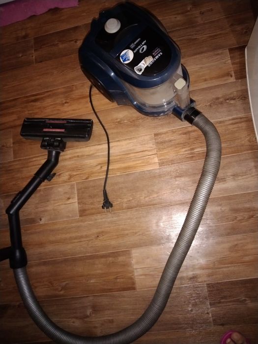 Продам пылесос SAMSUNG