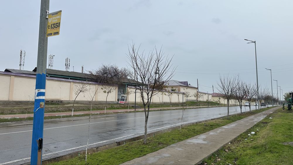 Noturar binolar sotiladi