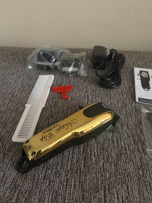 WAHL MAGIC CLIP чисто нова машинка без забележка комплект пълен fade клипър