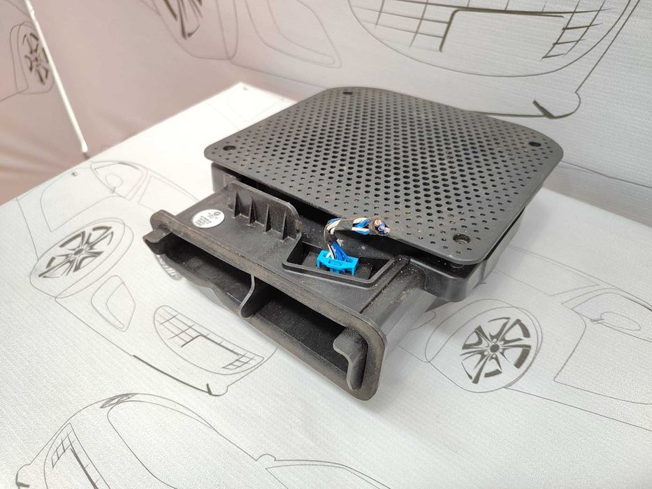 Subwoofer Sub Scaun Stanga / Dreapta BMW Seria 1 (F40) Hatchback 2019–2024 / Cod OEM 9275996 (5D2)