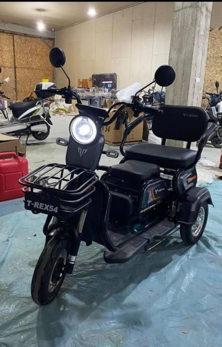 Трицикл электрический