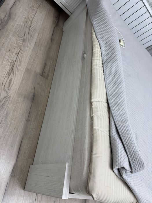 Кровать Двуспальная