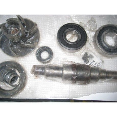 Водна Помпа Трактор ЮМЗ