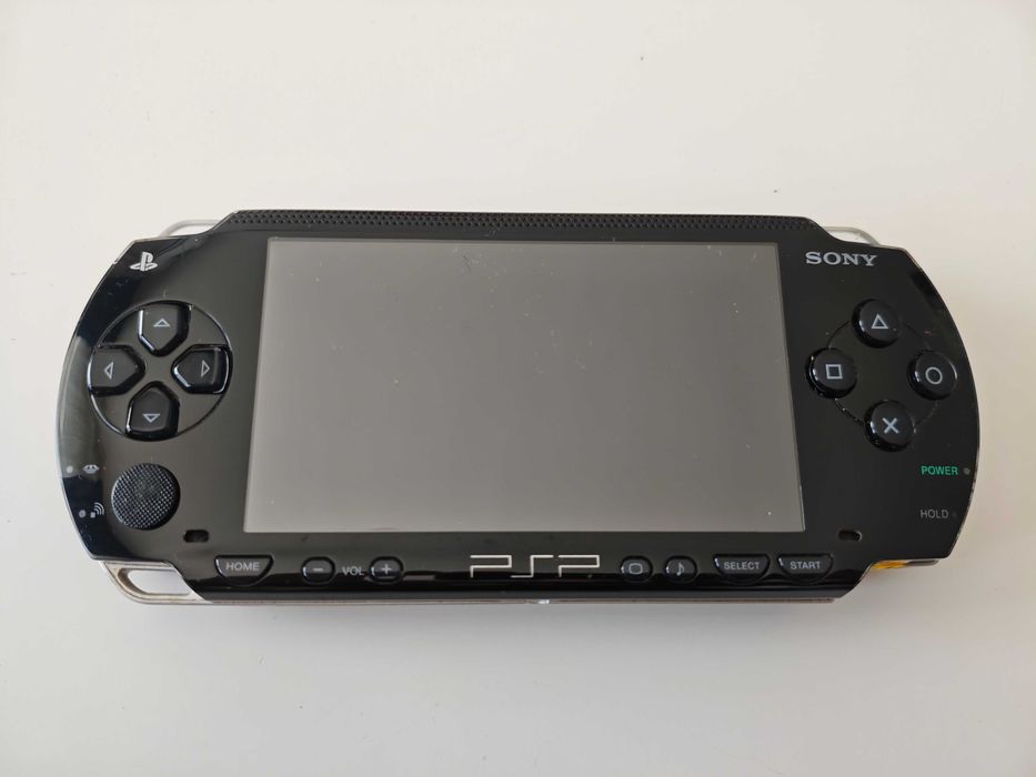Sony PSP 1000 Playstation Portable - качени много игри