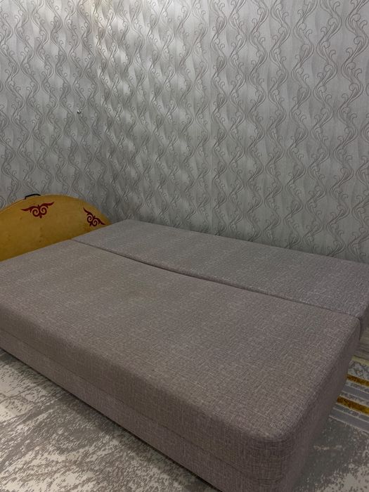 Продается Диван.