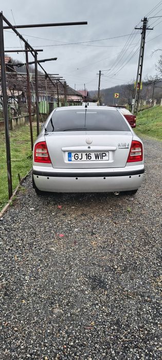 Skoda Octavia 1 motor 2.0 benzină