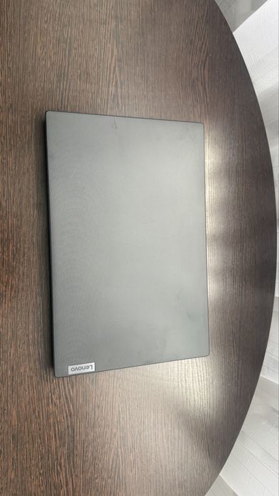 Ноутбук новый Lenovo