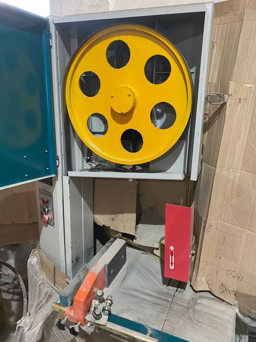 Ленточная пила JM345B.