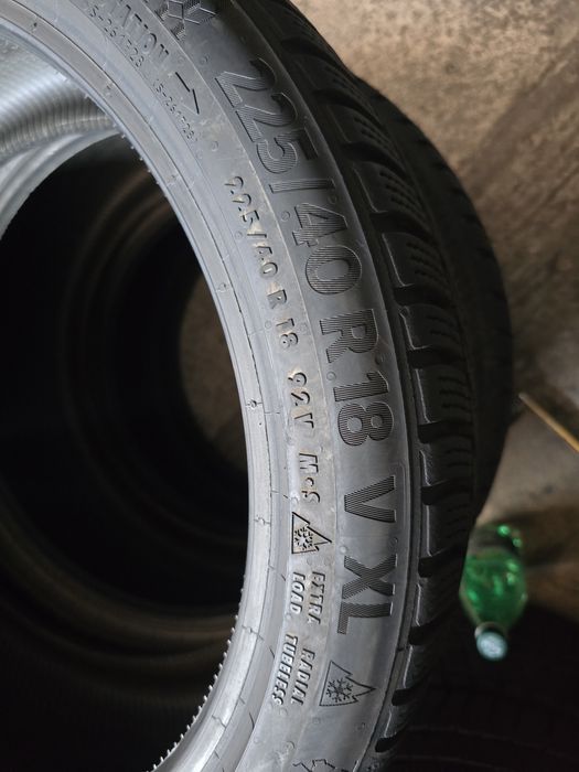 Continental 225/40 R18 92V MS iarnă