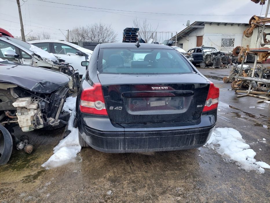 Dezmembram Volvo S40, an 2006, 1.6 D, cutie manuala